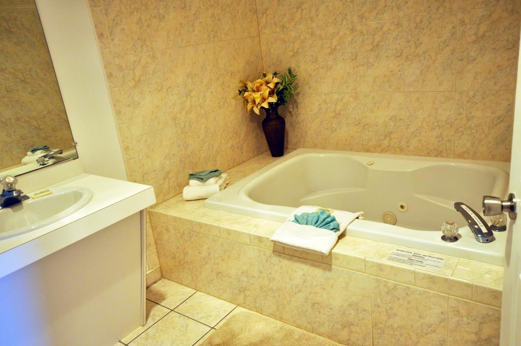 Riviera Resort & Suites ไวลด์วูด ห้อง รูปภาพ